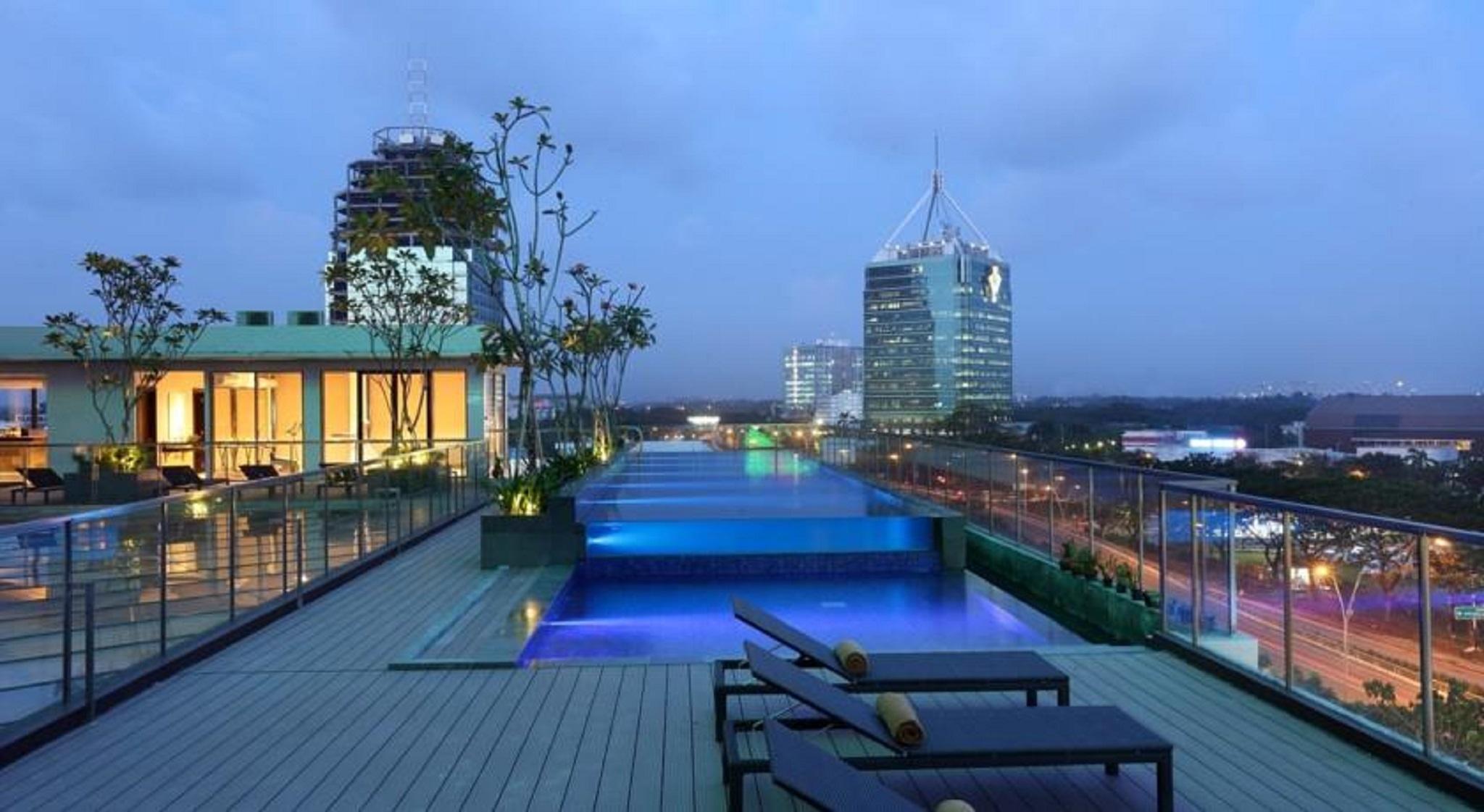Hotel Santika Premiere Bintaro Serpong Esterno foto