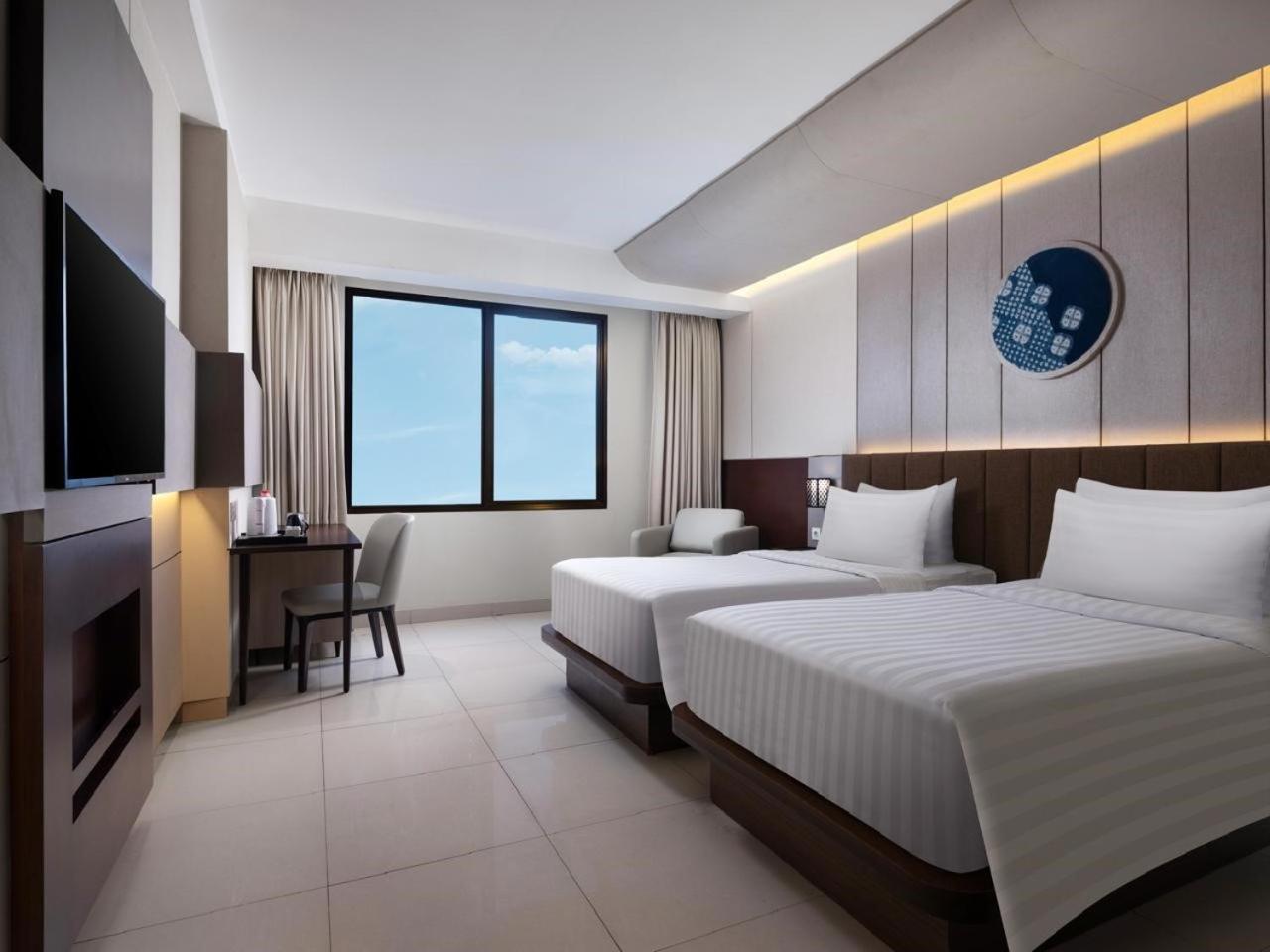 Hotel Santika Premiere Bintaro Serpong Esterno foto