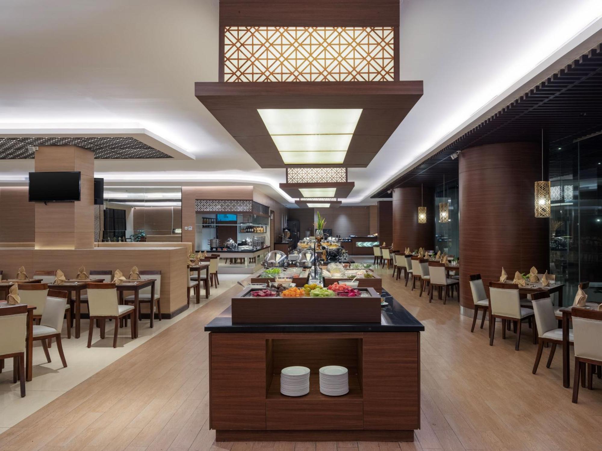 Hotel Santika Premiere Bintaro Serpong Esterno foto