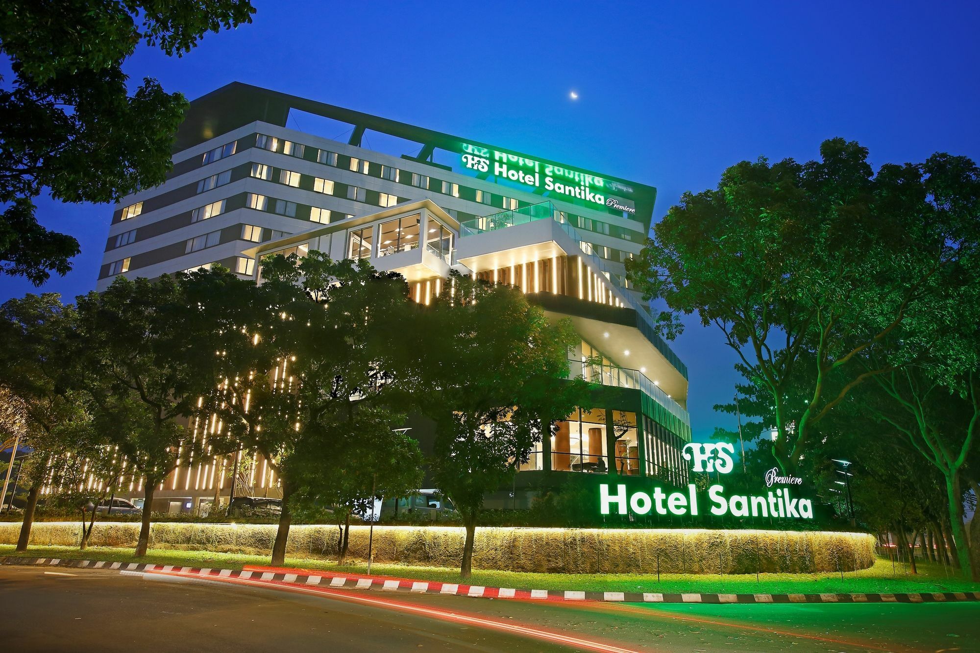 Hotel Santika Premiere Bintaro Serpong Esterno foto
